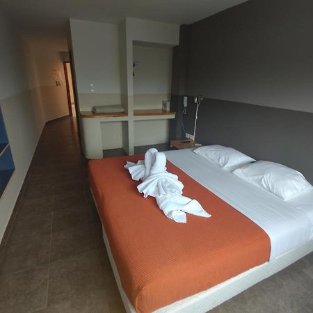Eco Plaza Hotel Σάλτα Εξωτερικό φωτογραφία